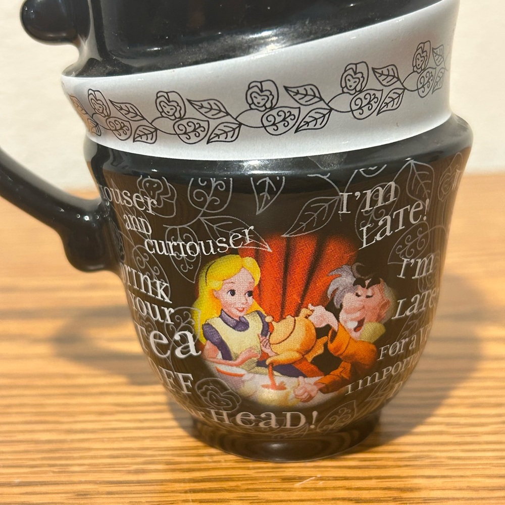Disney Black and White Ceramic Mug with Vintage Design - Picture 3 of 11